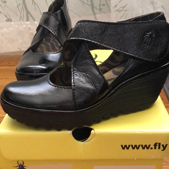 fly london yogo wedge